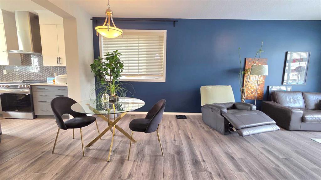 Picture for 292 Yorkville Road SW