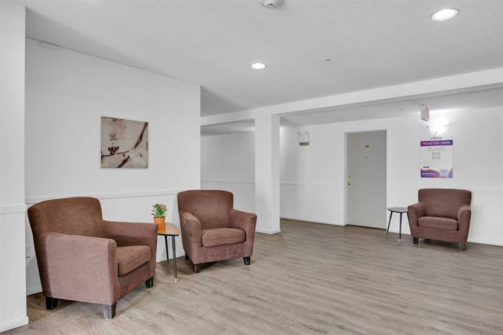 Picture for 3116, 16320 24 Street SW