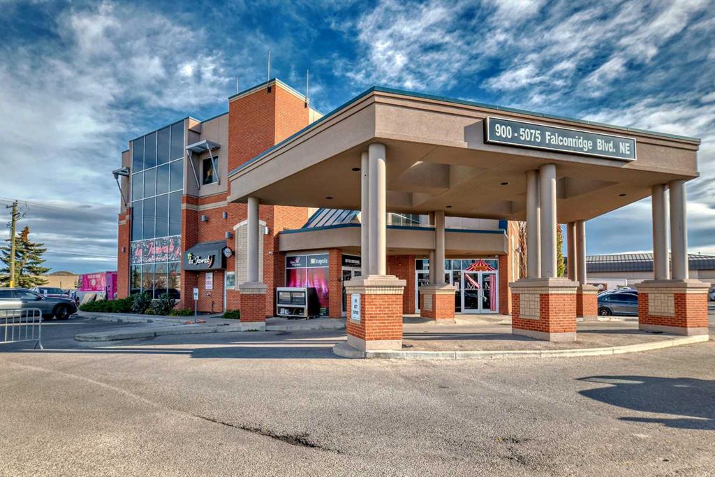 Picture for 928, 5075 Falconridge Boulevard NE