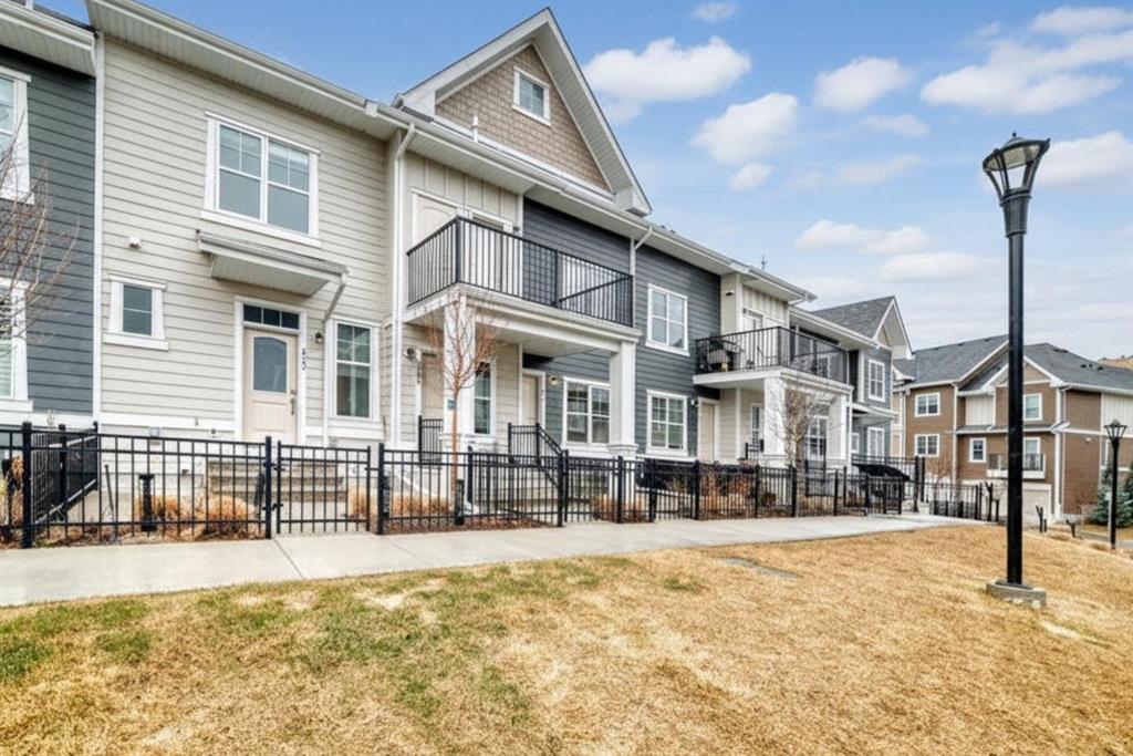 Picture for 647 Cranbrook Walk SE