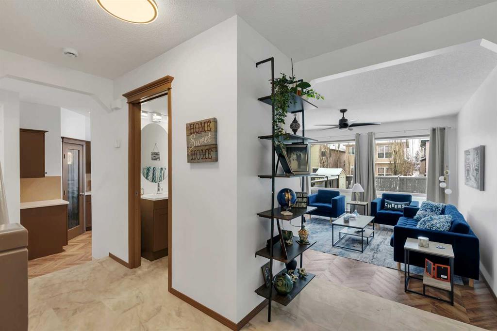 Picture for 265 Bridlemeadows Common SW