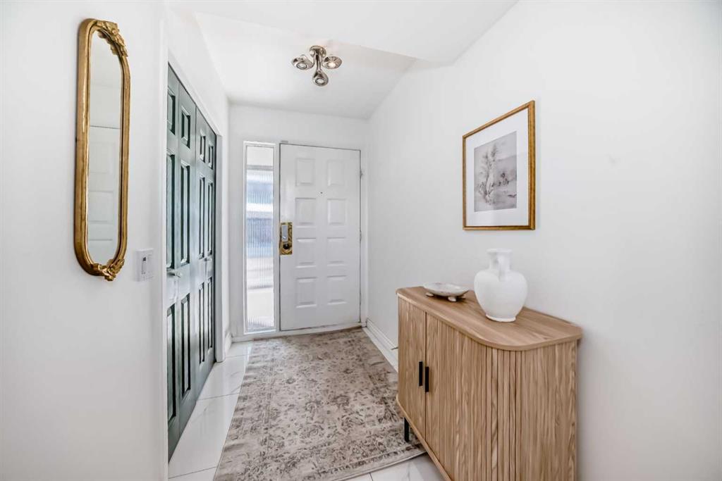 Picture for 23, 10457 19 Street SW