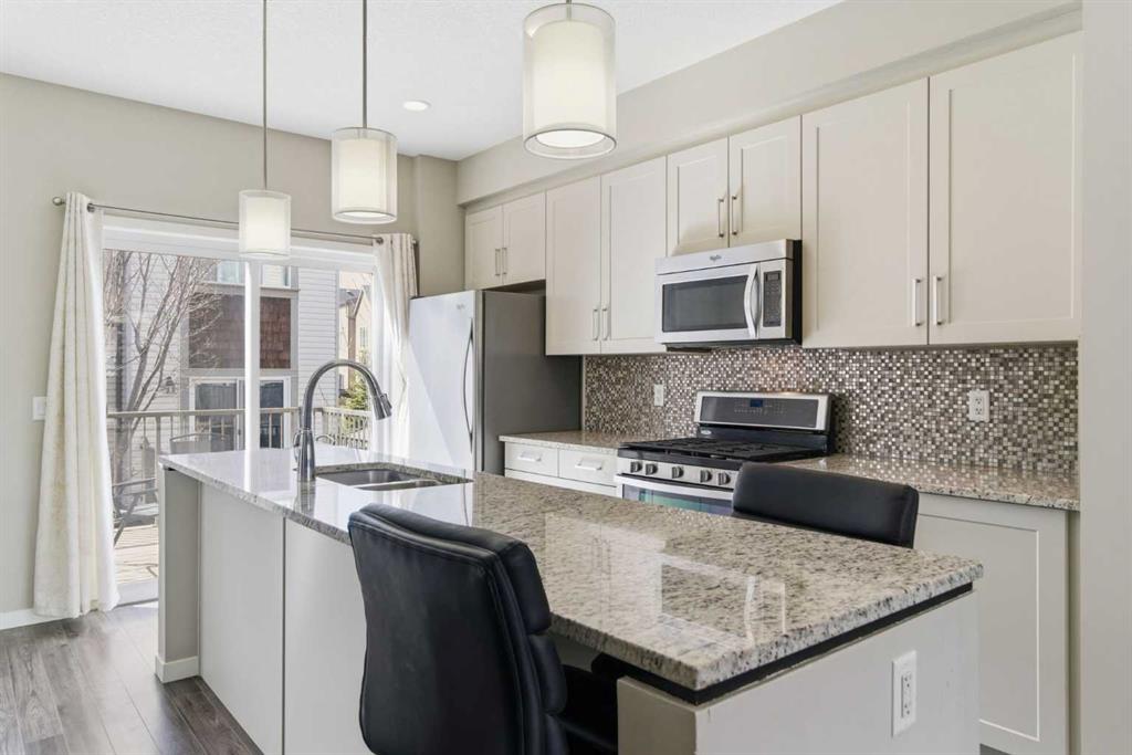 Picture for 150 Copperpond Villas SE