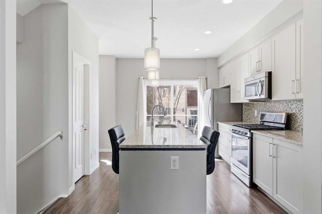 Picture for 150 Copperpond Villas SE