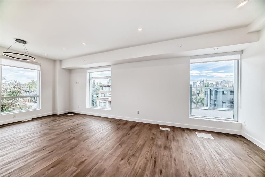 Picture for 260, 110 18A Street NW