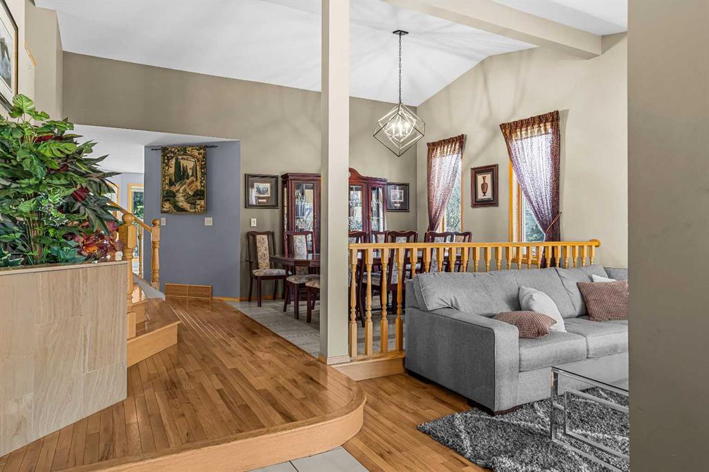 Picture for 260 Grizzly Crescent 