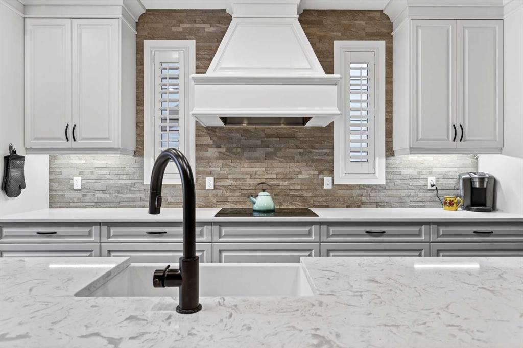 Picture for 90 Cranbrook Hill SE