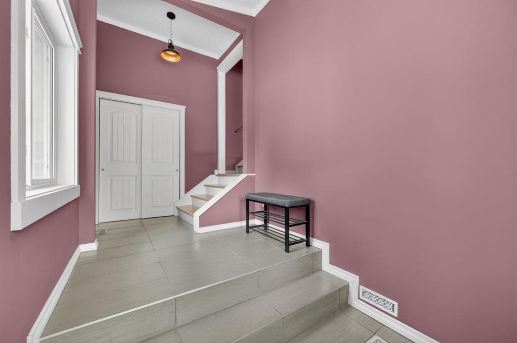 Picture for 8 Slocan Road SW