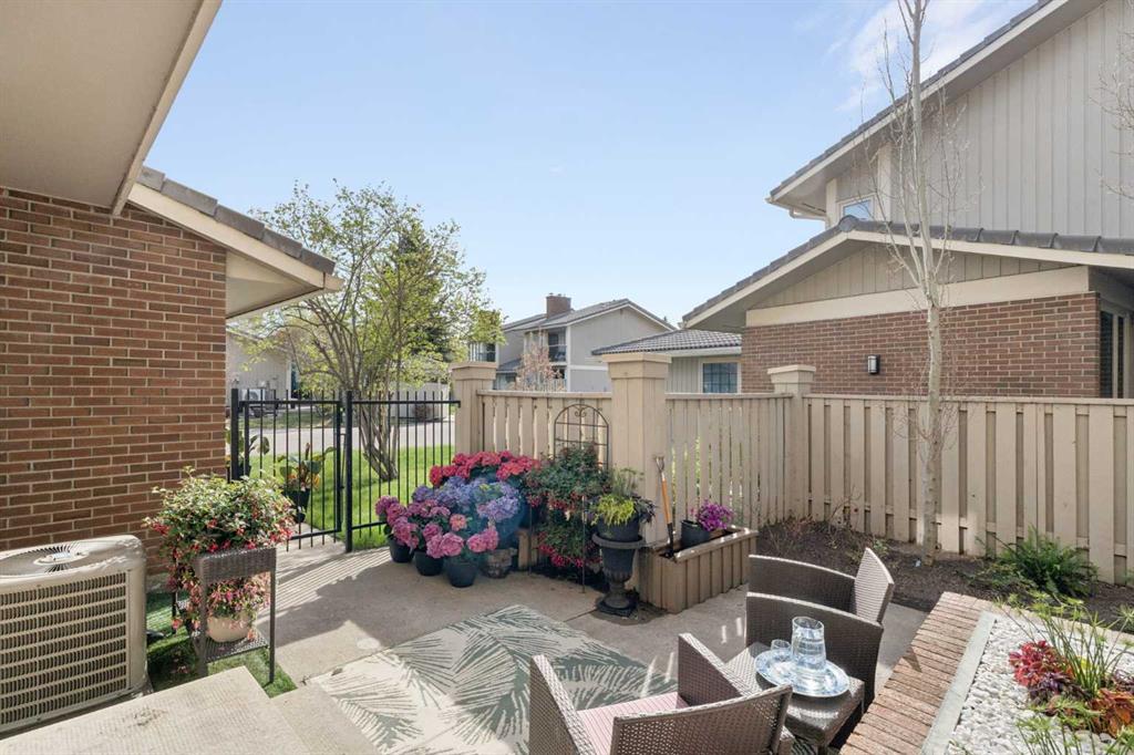 Picture for 229, 20 Midpark Crescent SE