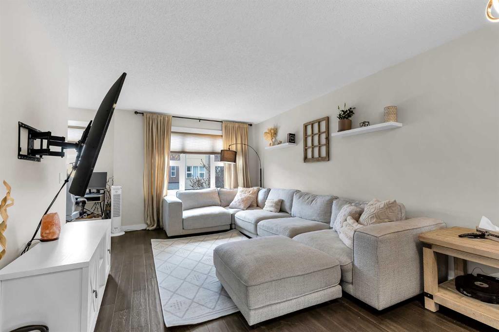 Picture for 305, 2461 Baysprings Link SW