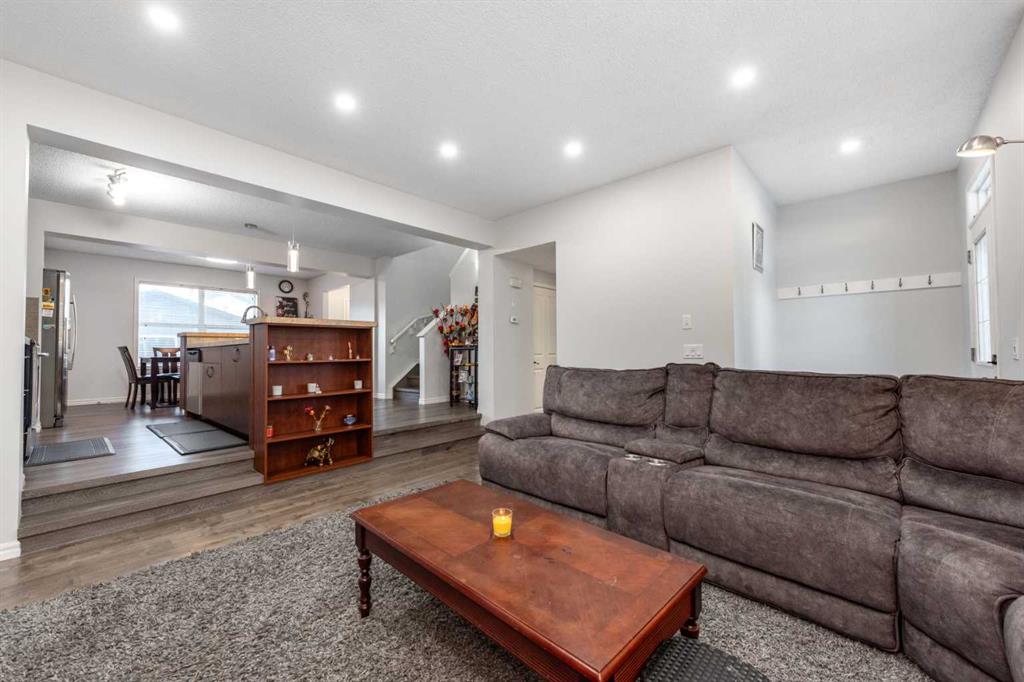 Picture for 185 SKYVIEW RANCH Drive NE