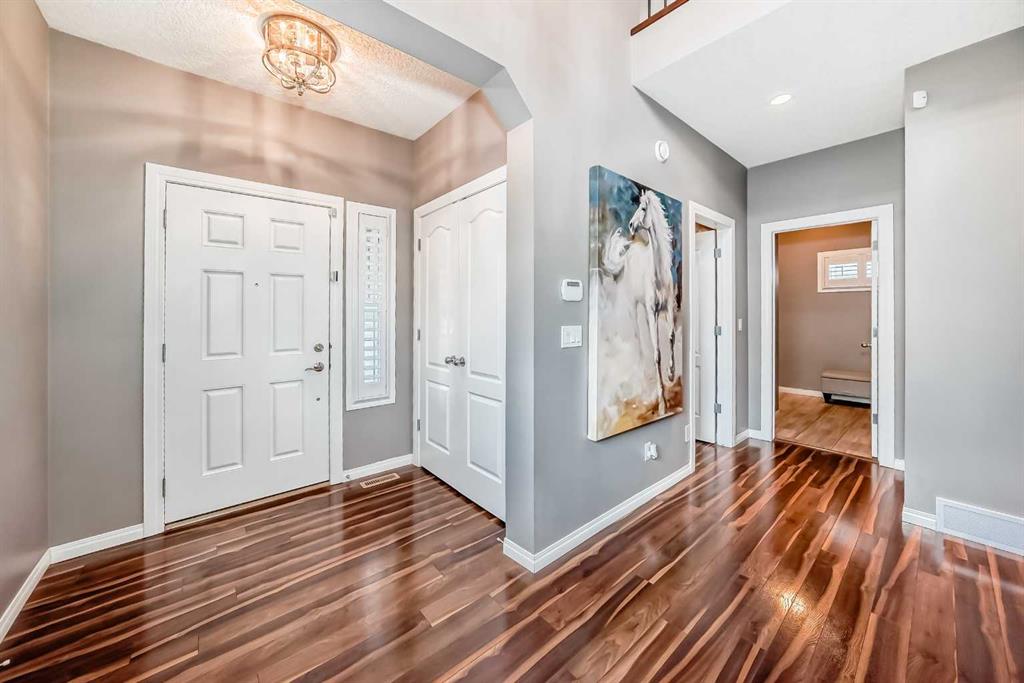 Picture for 71 Hillcrest Street SW