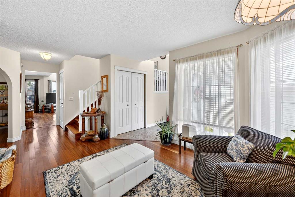 Picture for 192 Arbour Wood Close NW