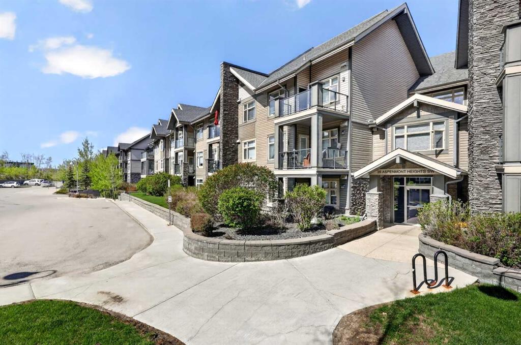 Picture for 216, 35 Aspenmont Heights SW
