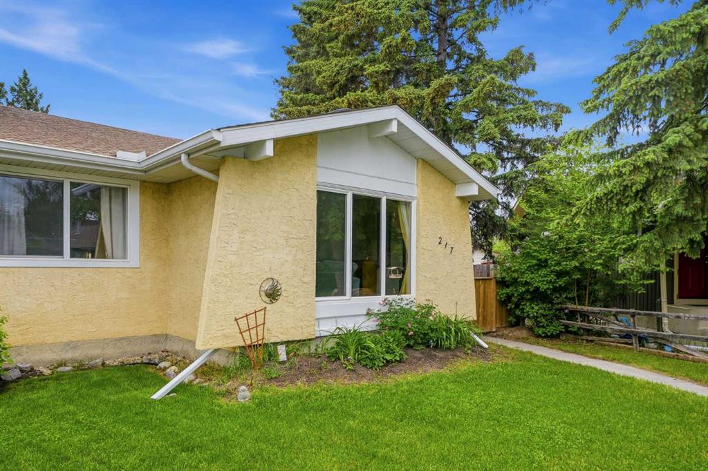 Picture for 217 Woodvale Bay SW