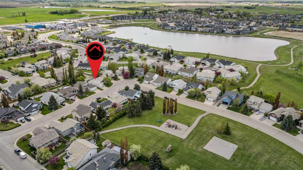 Picture for 11 Strathmore Lakes Crescent 