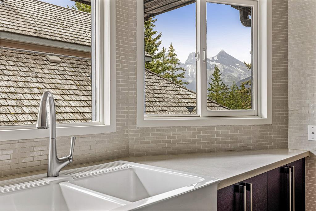      205 benchlands Terrace , Canmore, 0382   ,T1W 1G1 ;  Listing Number: MLS A2031350