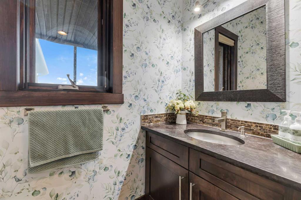 Picture for 235097 Range Road 283   https://www.cirrealty.ca/reb/creb/50/A2263550_26.jpg