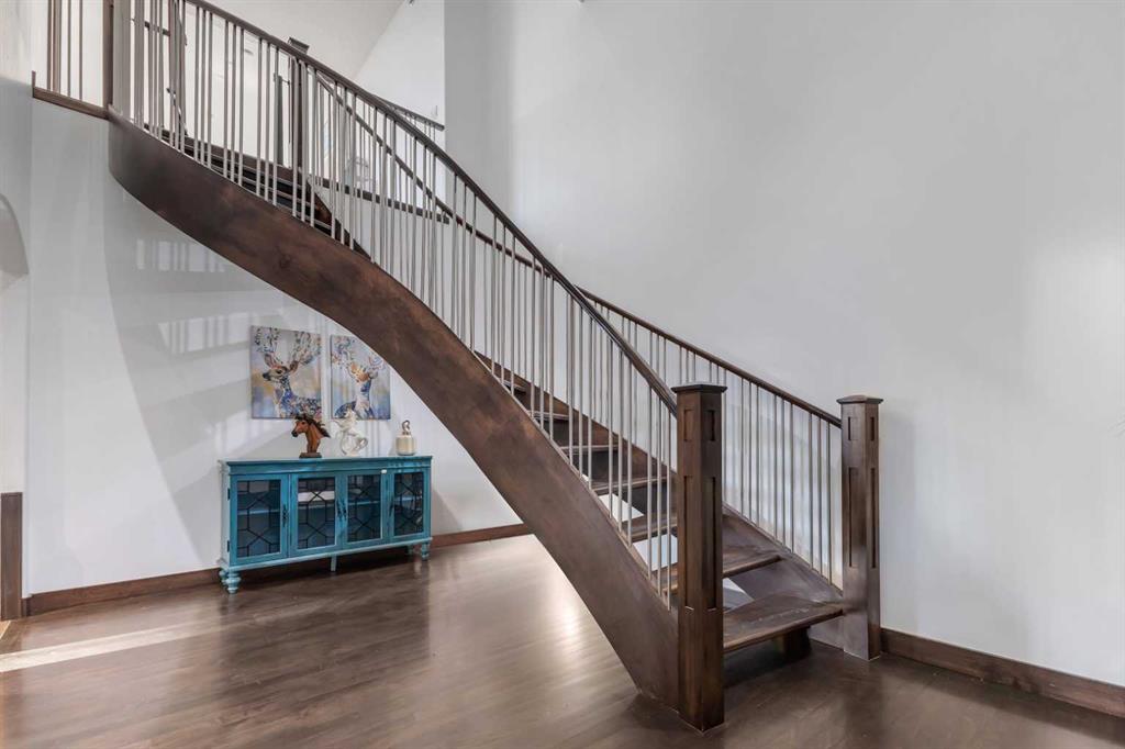 Picture for 235097 Range Road 283   https://www.cirrealty.ca/reb/creb/50/A2263550_27.jpg