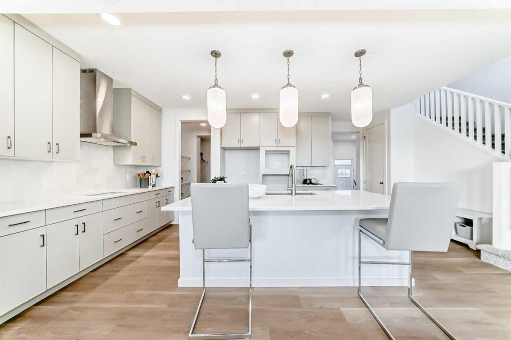 Picture for 59 Versant Way SW https://www.cirrealty.ca/reb/creb/50/A2266050_10.jpg