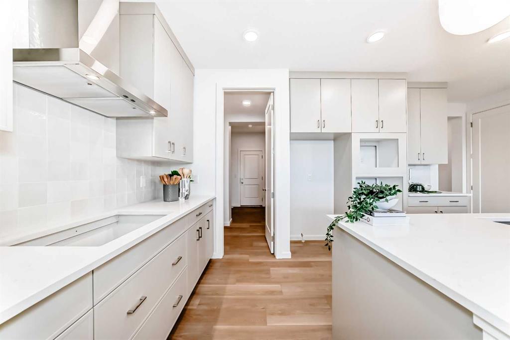 Picture for 59 Versant Way SW https://www.cirrealty.ca/reb/creb/50/A2266050_12.jpg