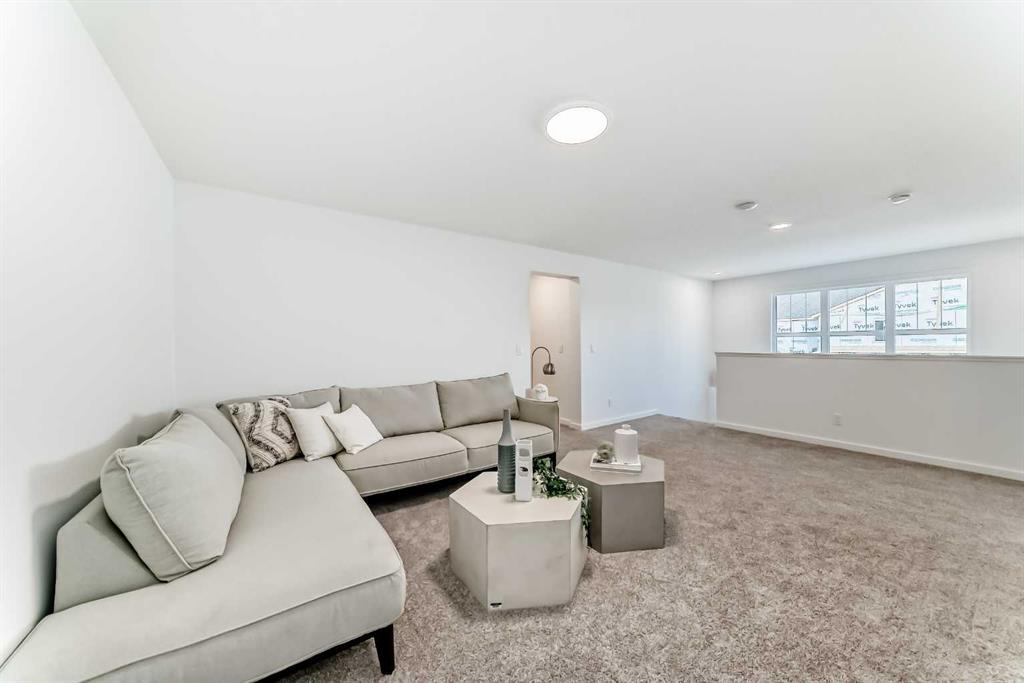 Picture for 59 Versant Way SW https://www.cirrealty.ca/reb/creb/50/A2266050_23.jpg