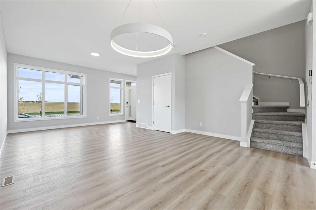 Picture for 7019 Rangeview Avenue SE