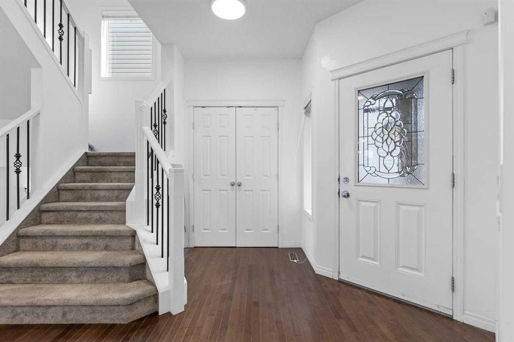 Picture for 381 Kincora Glen Rise NW