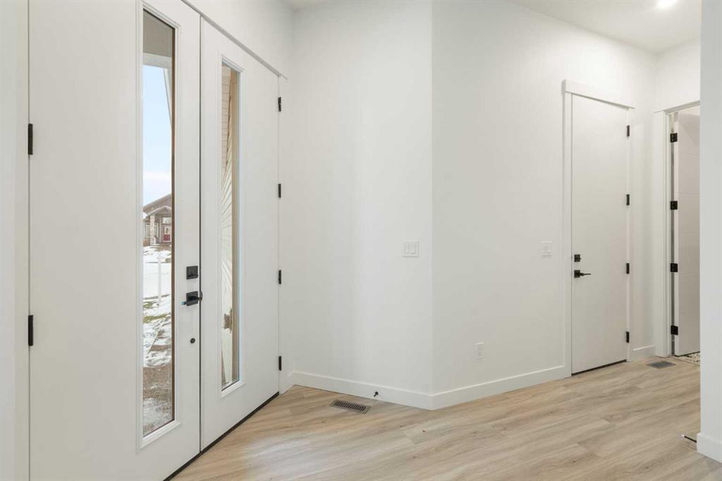 Picture for 52 Lakes Estates Circle 