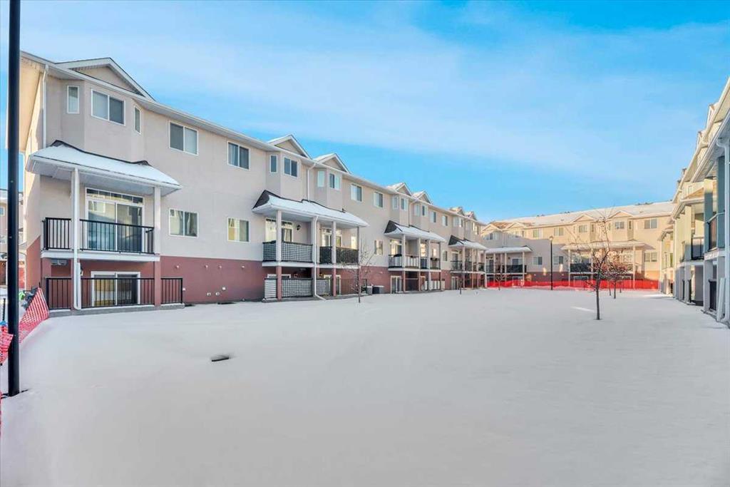 Picture for 124 Strathcona Circle 