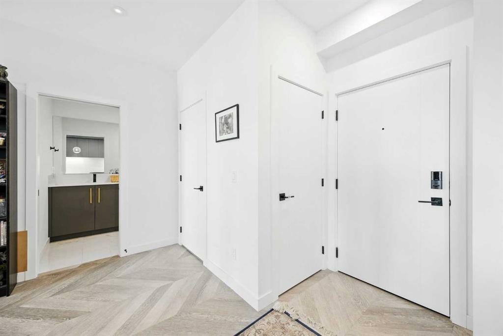 Picture for 419, 4275 Norford Avenue NW