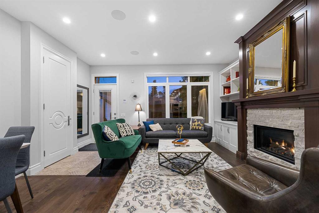 Picture for 922 5 Street NW