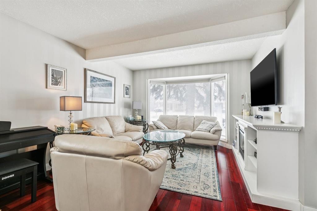 Picture for 107 Sunbank Way SE