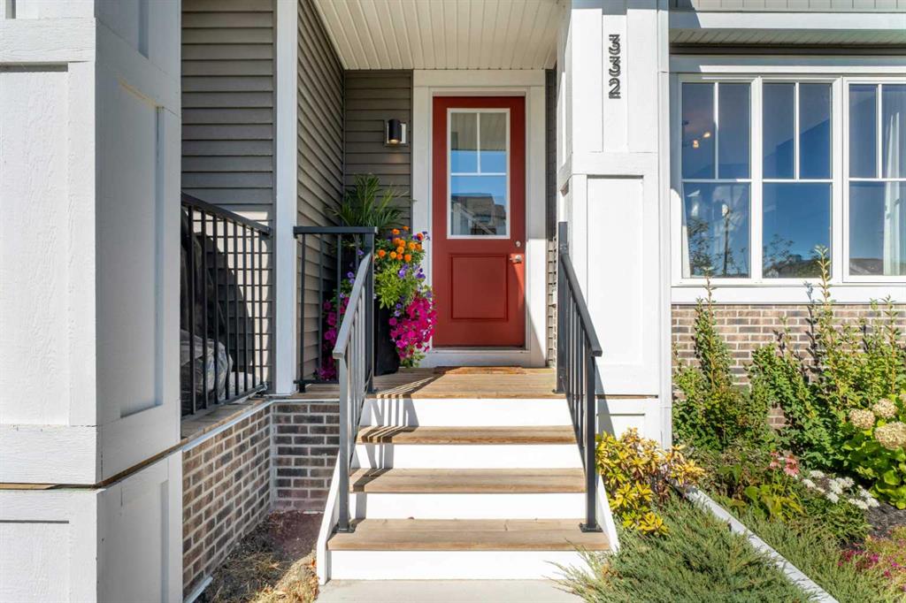 Picture for 332 Lawthorn Way SE