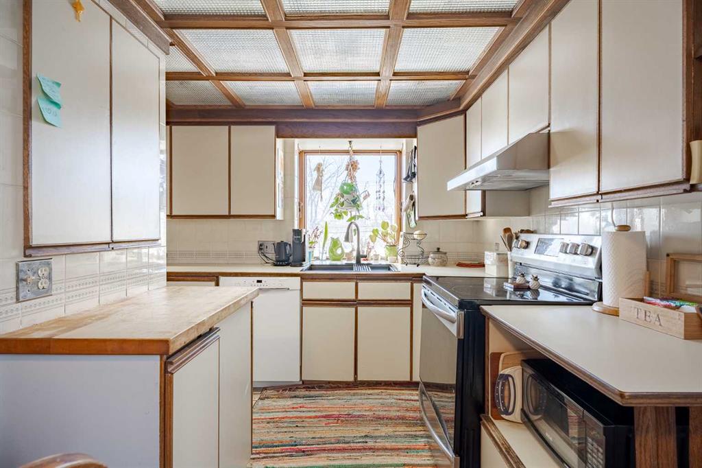 Picture for 3124 14 Street NW