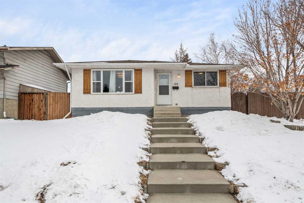 Picture for 104 Doverthorn Close SE