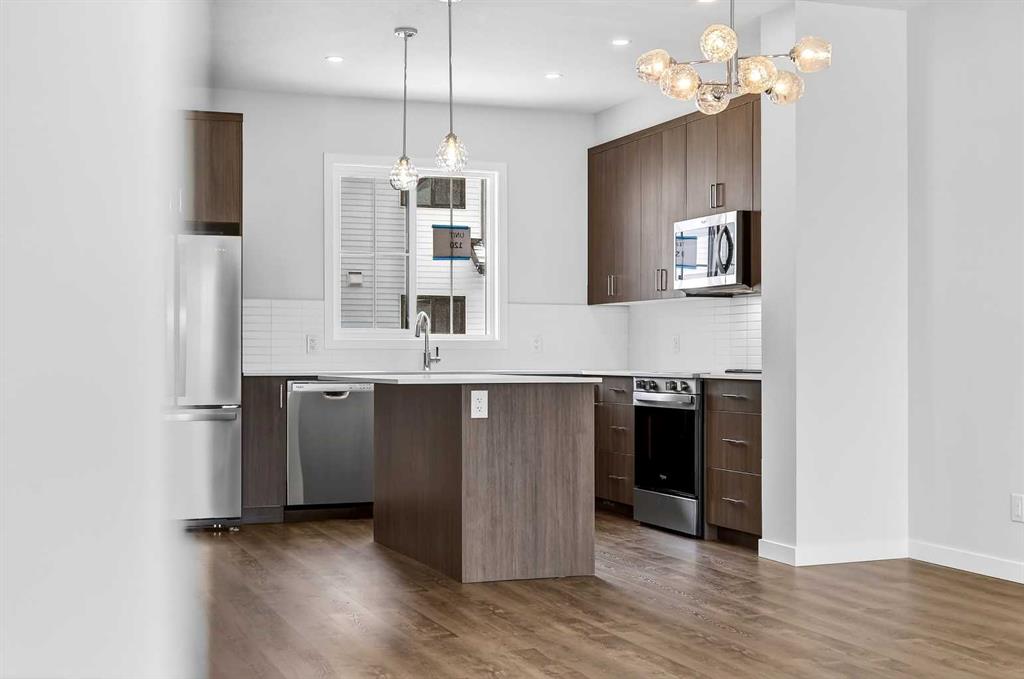 Picture for 120, 1750 Rangeview Drive SE