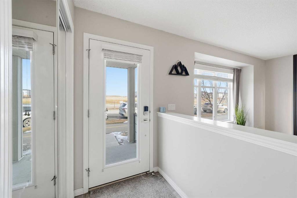 Picture for 67 cityscape Gate 