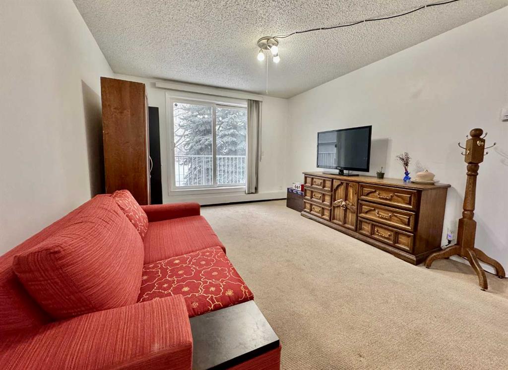 Picture for 208C, 5601 Dalton Drive NW