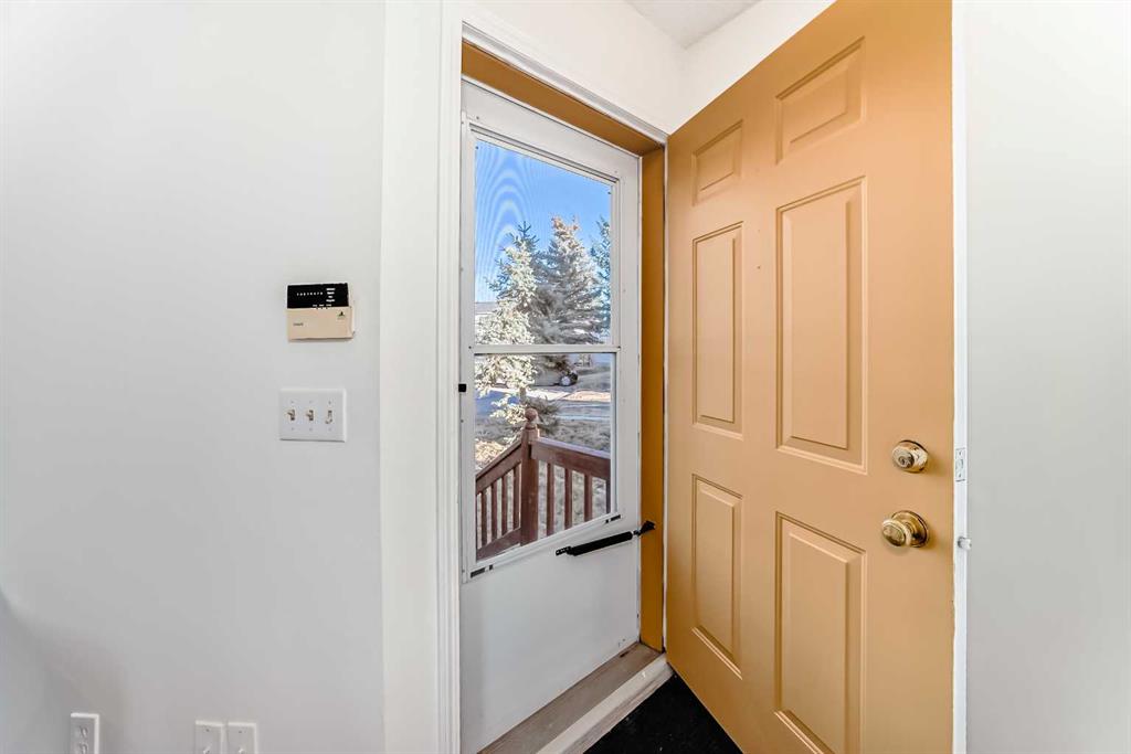 Picture for 11 MARTINRIDGE Place NE