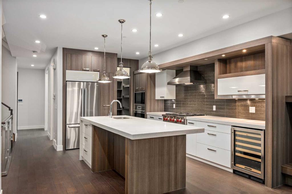 Picture for 3818 17 Street SW