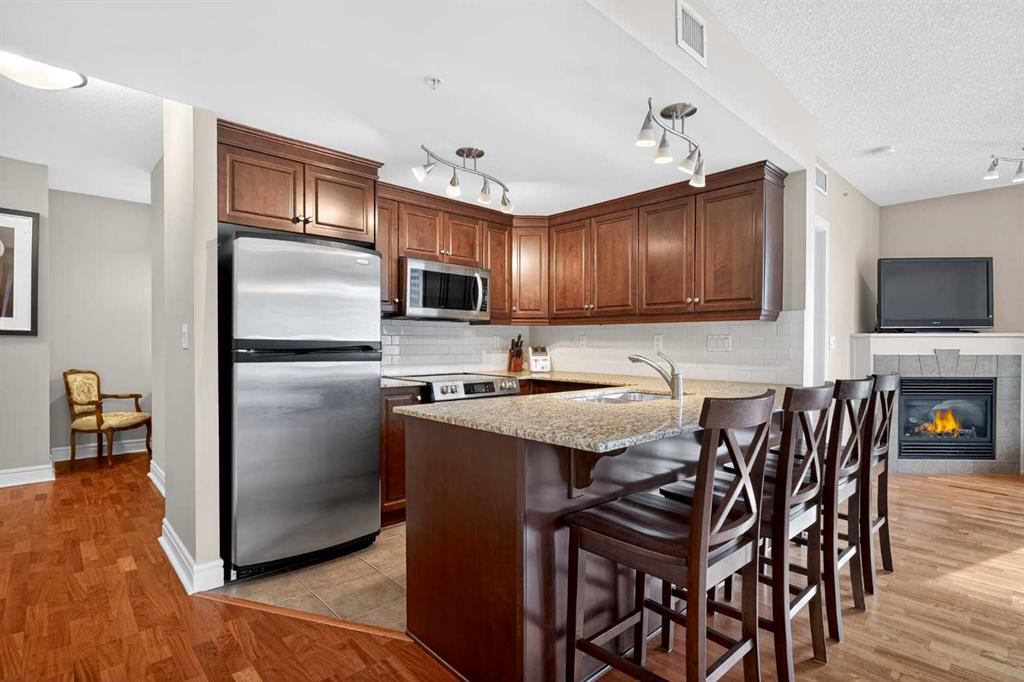 Picture for 1507, 910 5 Avenue SW