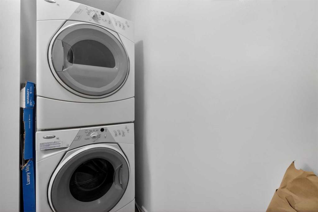 Picture for 414, 10 Dover Point SE