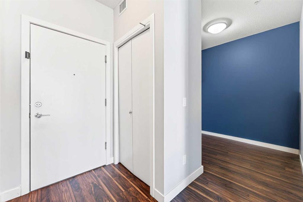 Picture for 301, 16 Auburn Bay Link SE