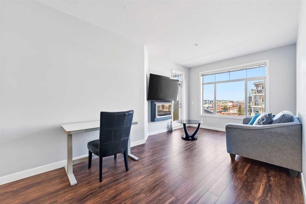 Picture for 301, 16 Auburn Bay Link SE