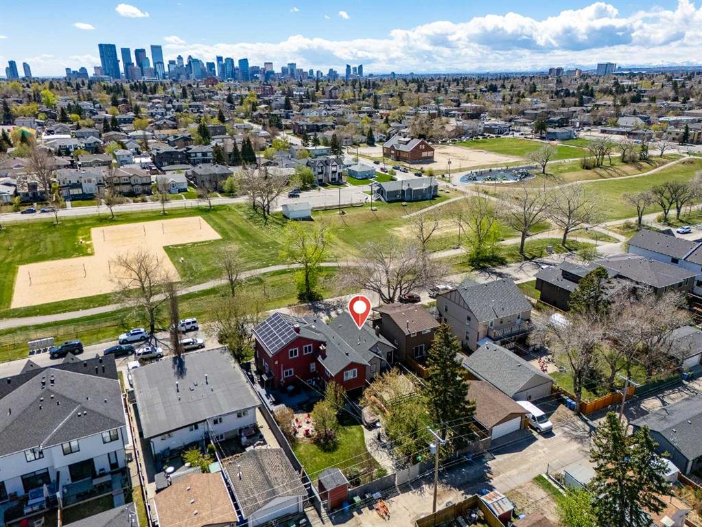 Picture for 224 30 Avenue NE
