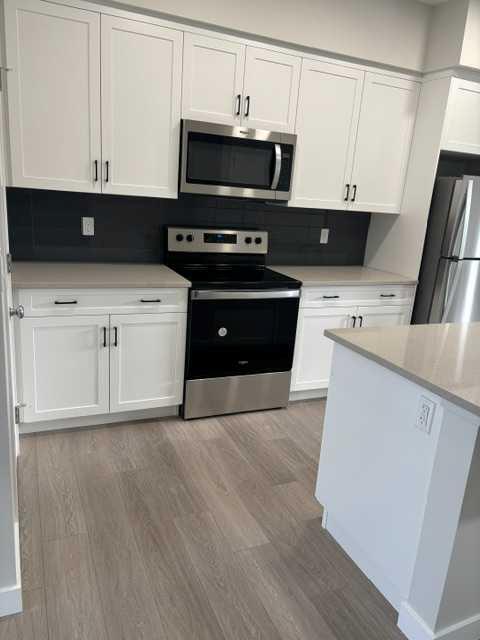Picture for 619 Savanna Crescent NE