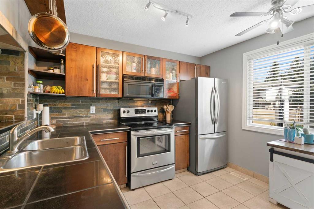 Picture for 530 Woodbine Boulevard SW