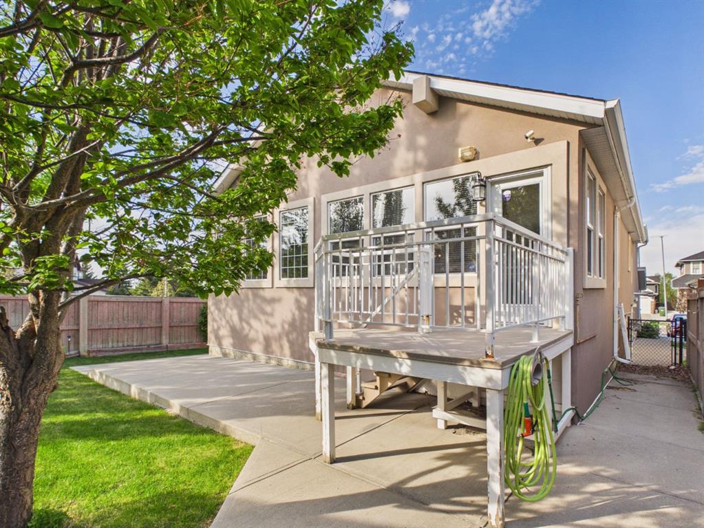 Picture for 181 Panamount Hill NW