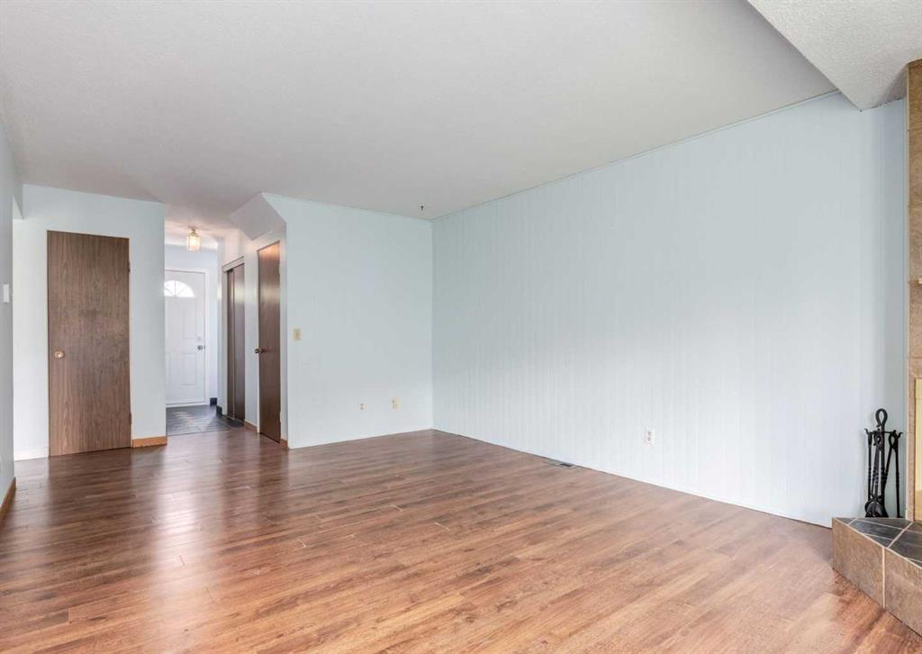 Picture for 502, 4550 47 Street SW